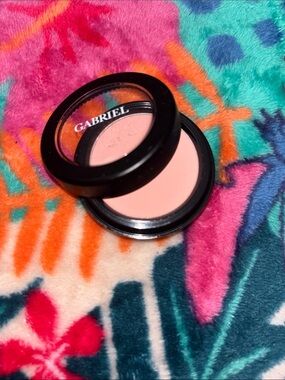 Gabriel Cosmetics- Petal Blush